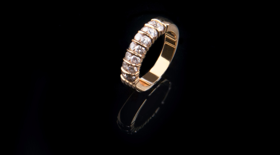 prsten-zlato-kameny
