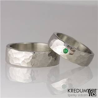 Dámský snubní ocelový prsten Natura Smaragd