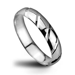 Dámský stříbrný snubní prsten, šíře 4 mm