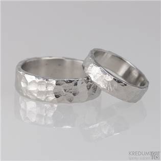 Kované ocelové snubní prsteny Raw - pár