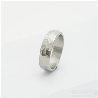 Kovaný ocelový prsten Natura, diamant 1.7mm