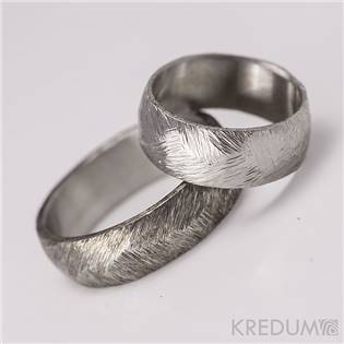 KS8001 Dámský kovaný ocelový prsten Klásek