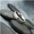 Kované snubní prsteny s dimantem