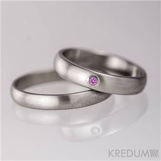Ručně kovaný ocelový prsten Klasik Pink Zircon ve stříbře, vel. 47